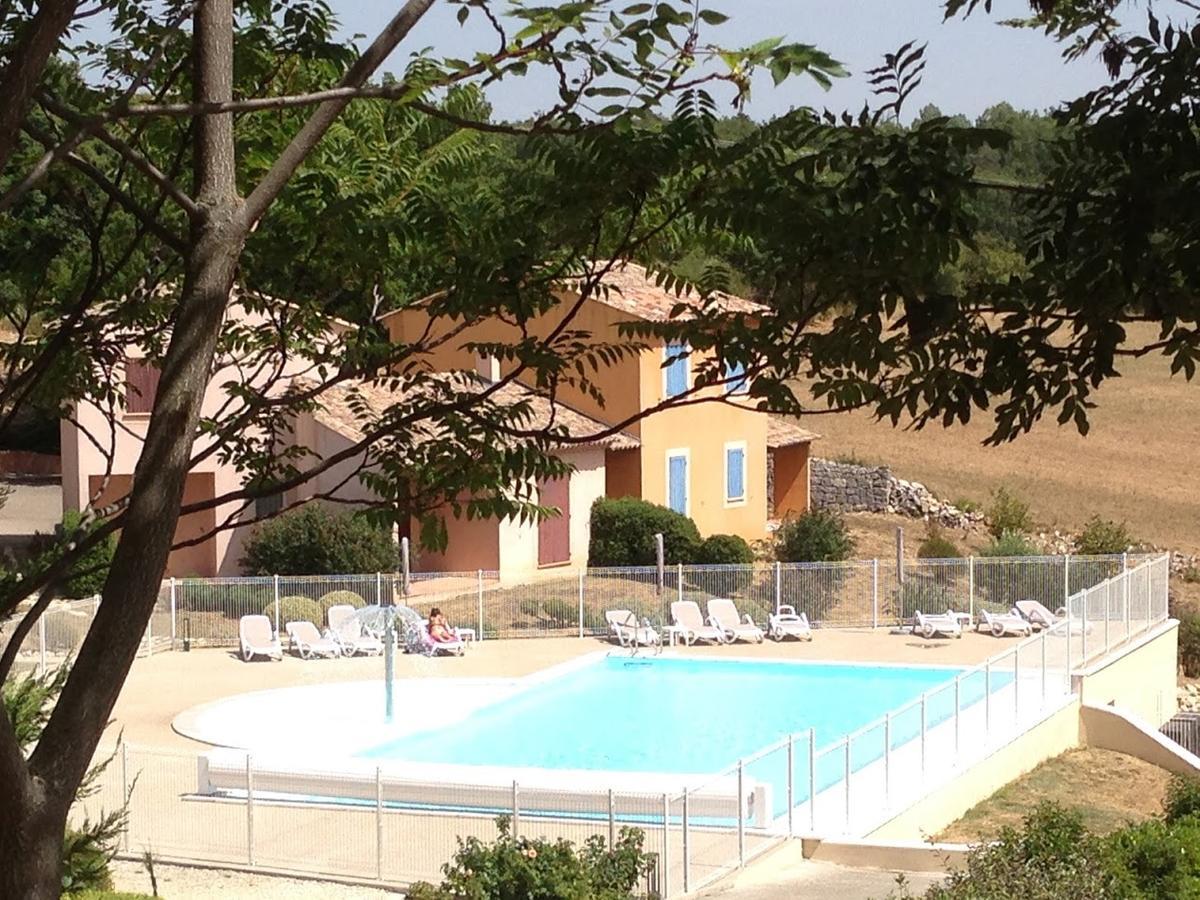 Le Claux Du Puits By Ateya Vacances Saint-Trinit Exterior foto
